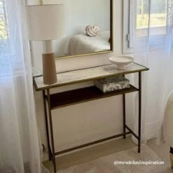 Console En Métal Doré Et Marbre Timéo -Chaise Écolier Métal Magasin b319 console ambiance client 1