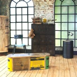 Devant -Chaise Écolier Métal Magasin product b b 556 banc ambiance 1