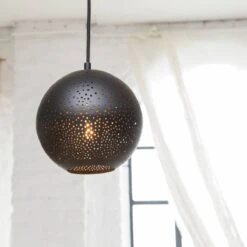 Suspension Ajourée En Métal Noir Félix -Chaise Écolier Métal Magasin product l u lus 2784c suspension ambiance 3